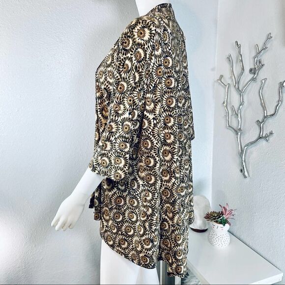 LuLaRoe Boho Patterned Open Front Cardigan Relaxed - Picture 4 of 11